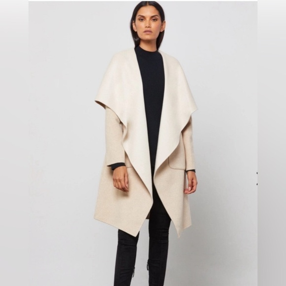 ✨BCBG MAX AZRIA BRINLEY HANDMADE DRAPE FRONT COAT IN OATMEAL / CREAM